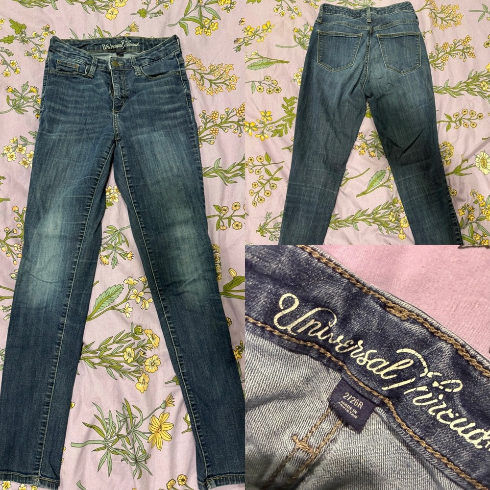 Universal Women's Dark Blue Skinny Jeans